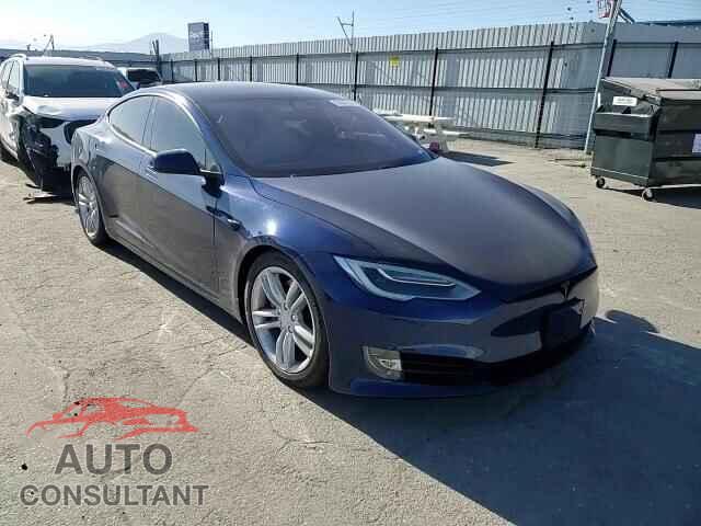 TESLA MODEL S 2017 - 5YJSA1E28HF200840