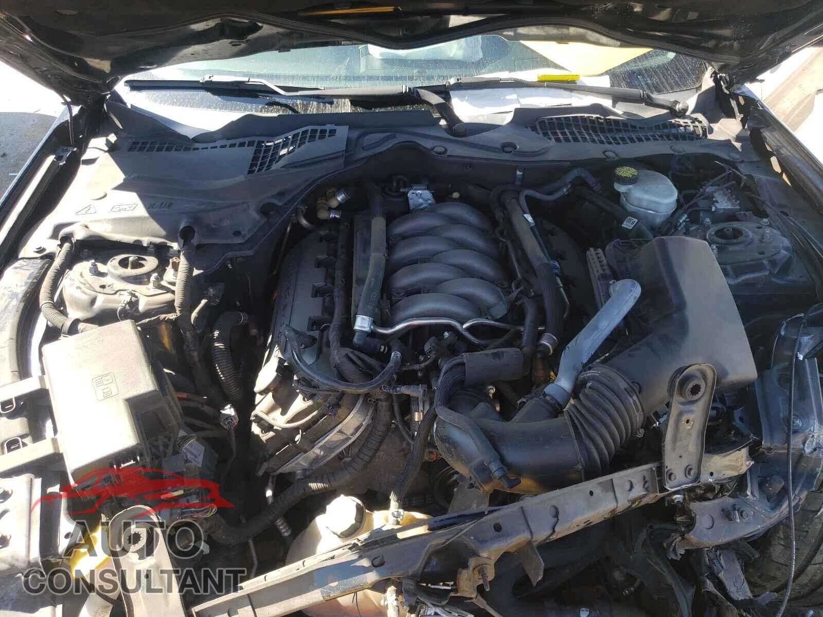 FORD MUSTANG 2017 - 1FA6P8CF8H5250577