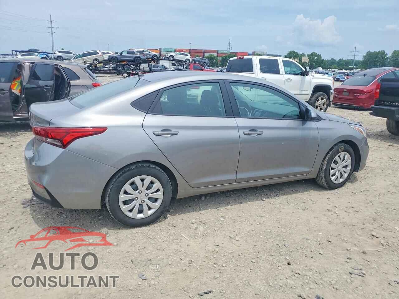HYUNDAI ACCENT 2022 - 3KPC24A61NE155964