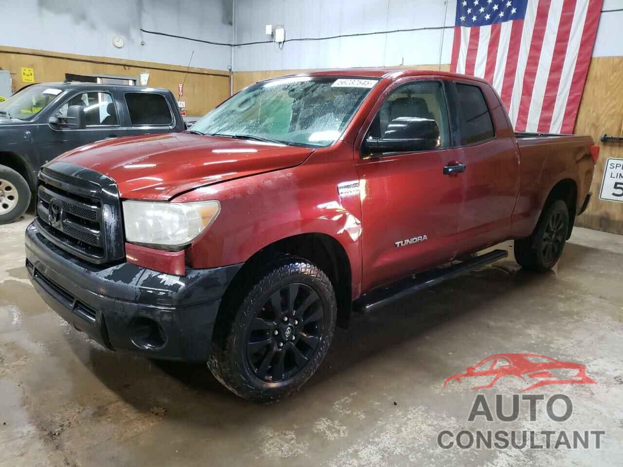TOYOTA TUNDRA 2010 - 5TFUW5F19AX101415