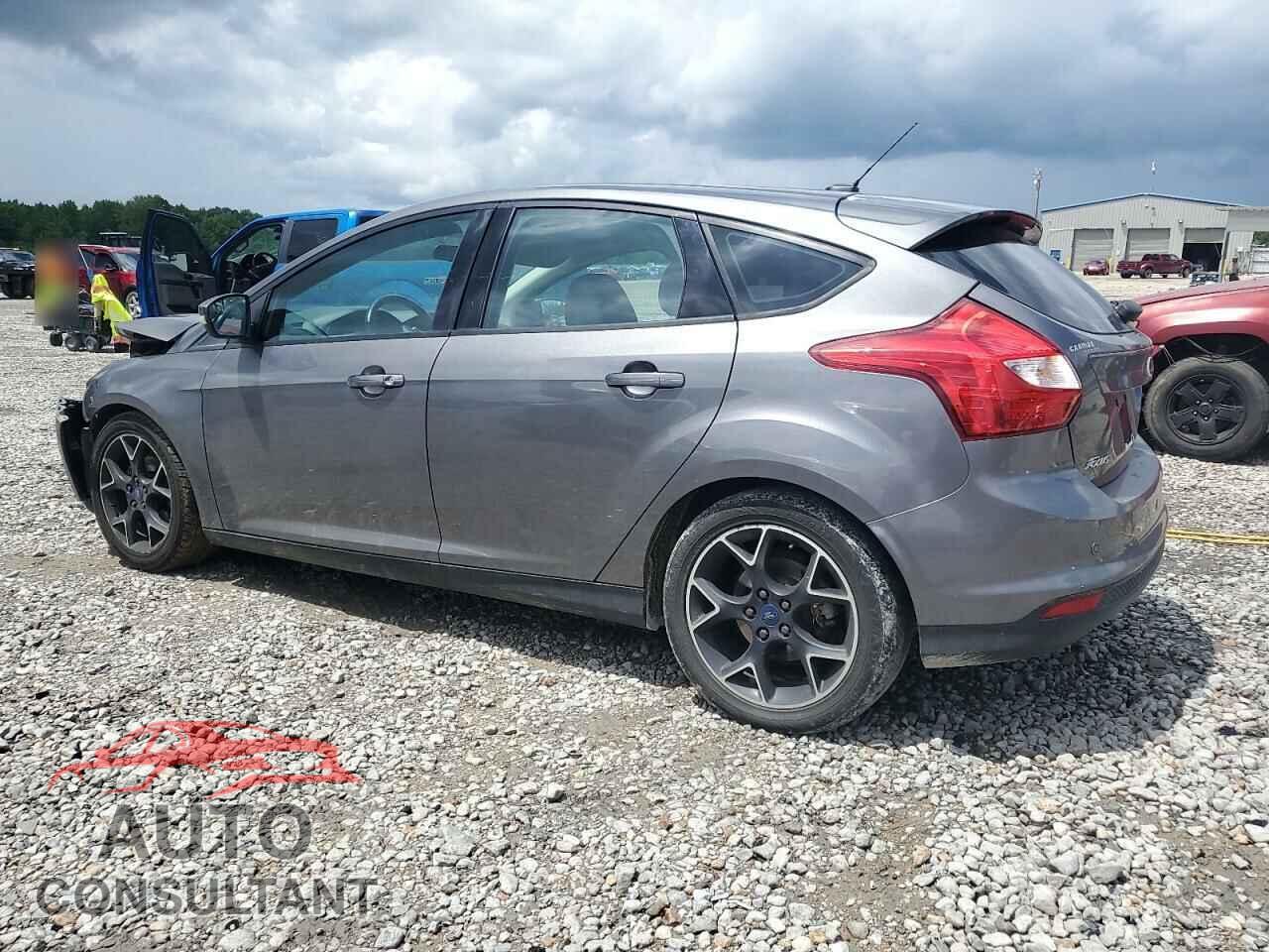 FORD FOCUS 2014 - 1FADP3K2XEL298288