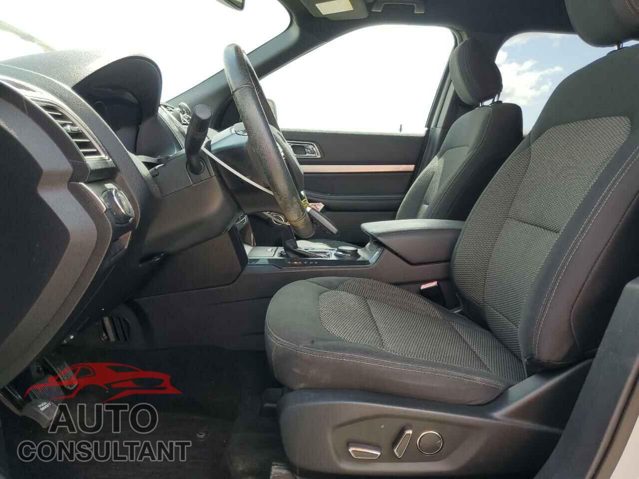 FORD EXPLORER 2018 - 1FM5K8D87JGB35088