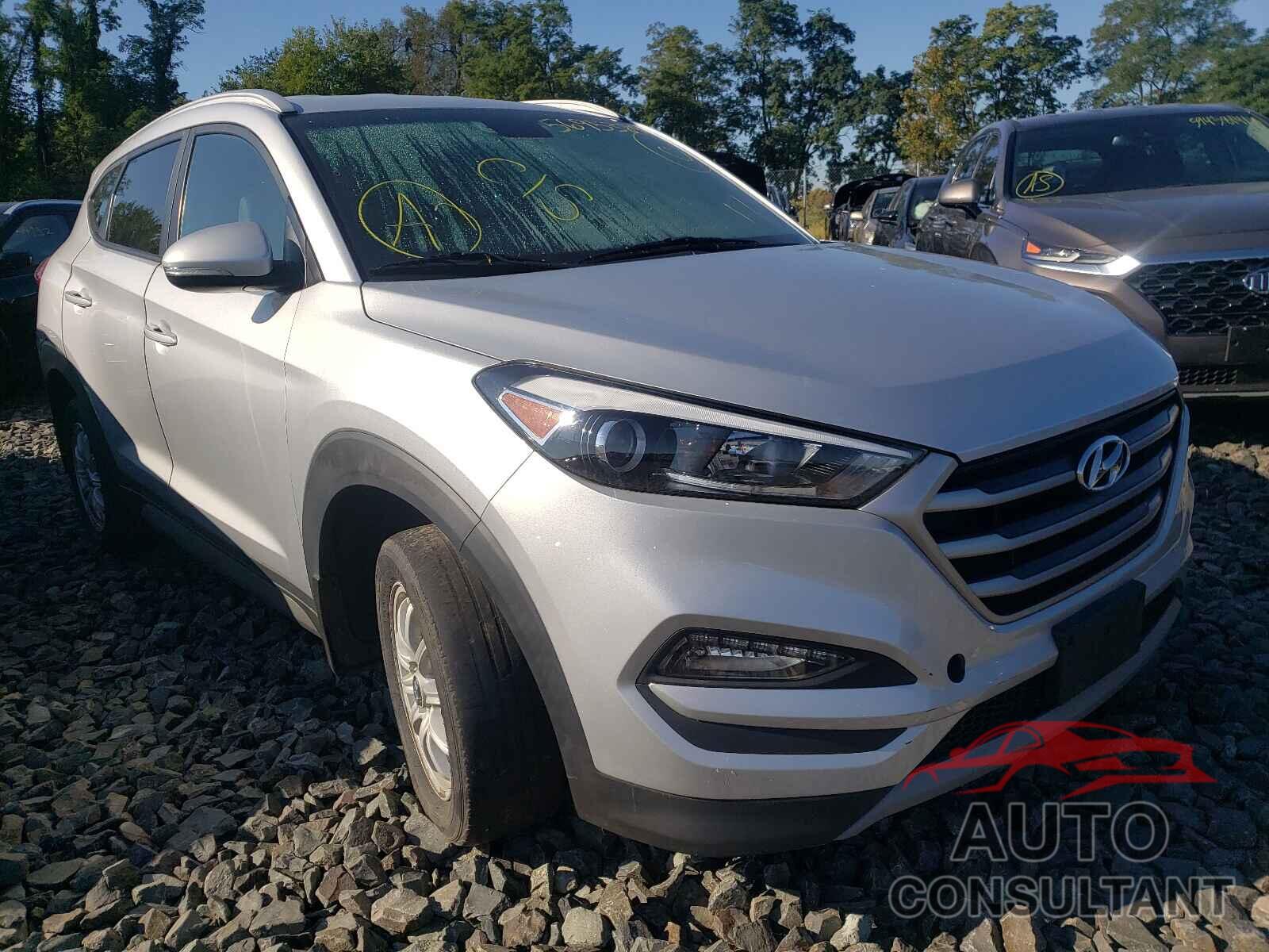 HYUNDAI TUCSON 2017 - KM8J3CA24HU330348