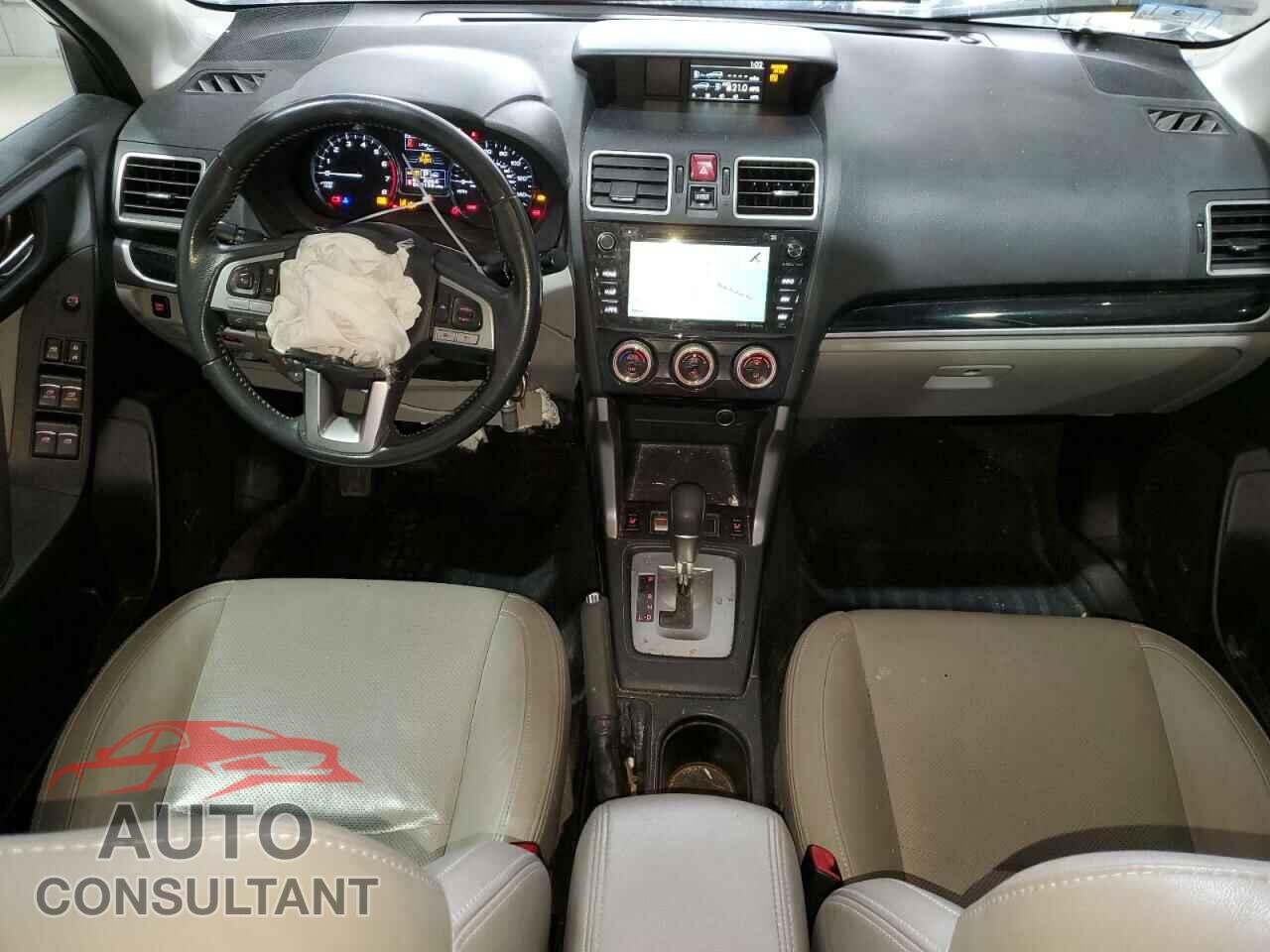 SUBARU FORESTER 2018 - JF2SJARC1JH483849