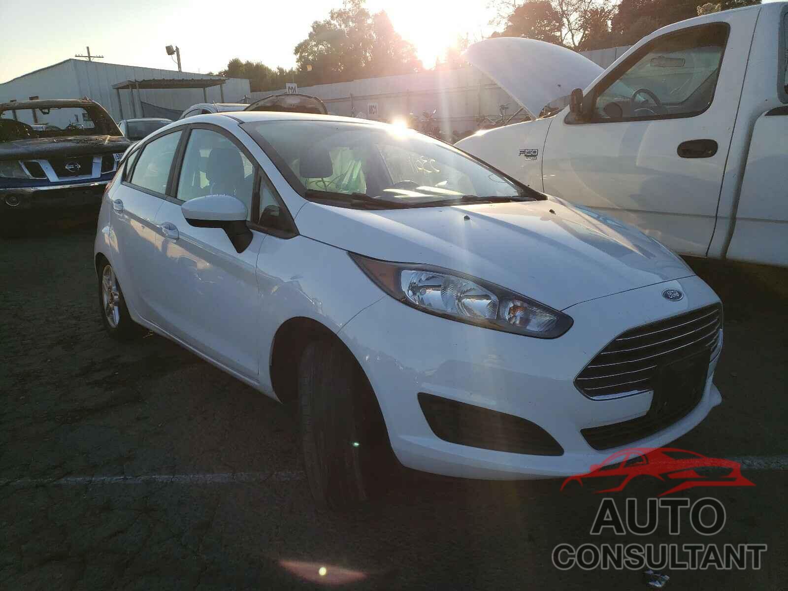 FORD FIESTA 2019 - 3FADP4EJ5KM138306