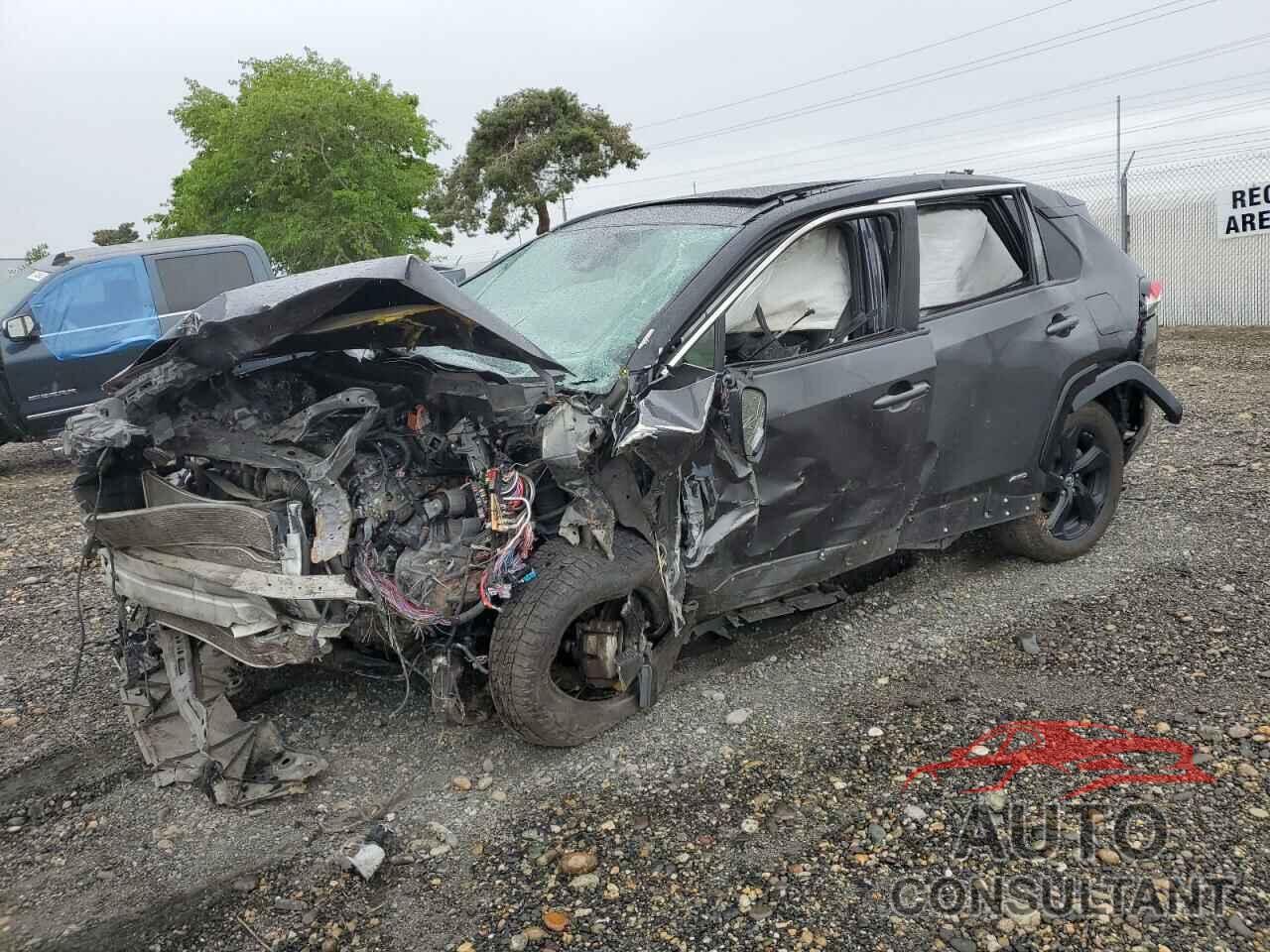 TOYOTA RAV4 2019 - JTMEWRFV3KD517901