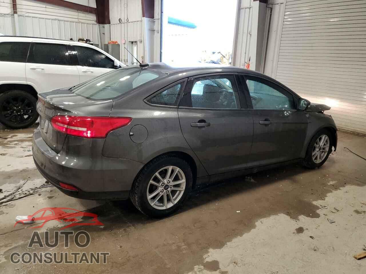 FORD FOCUS 2017 - 1FADP3F26HL319295