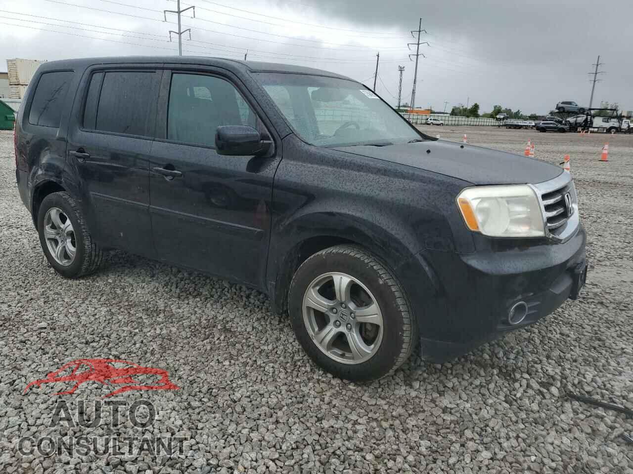 HONDA PILOT 2013 - 5FNYF4H56DB062583
