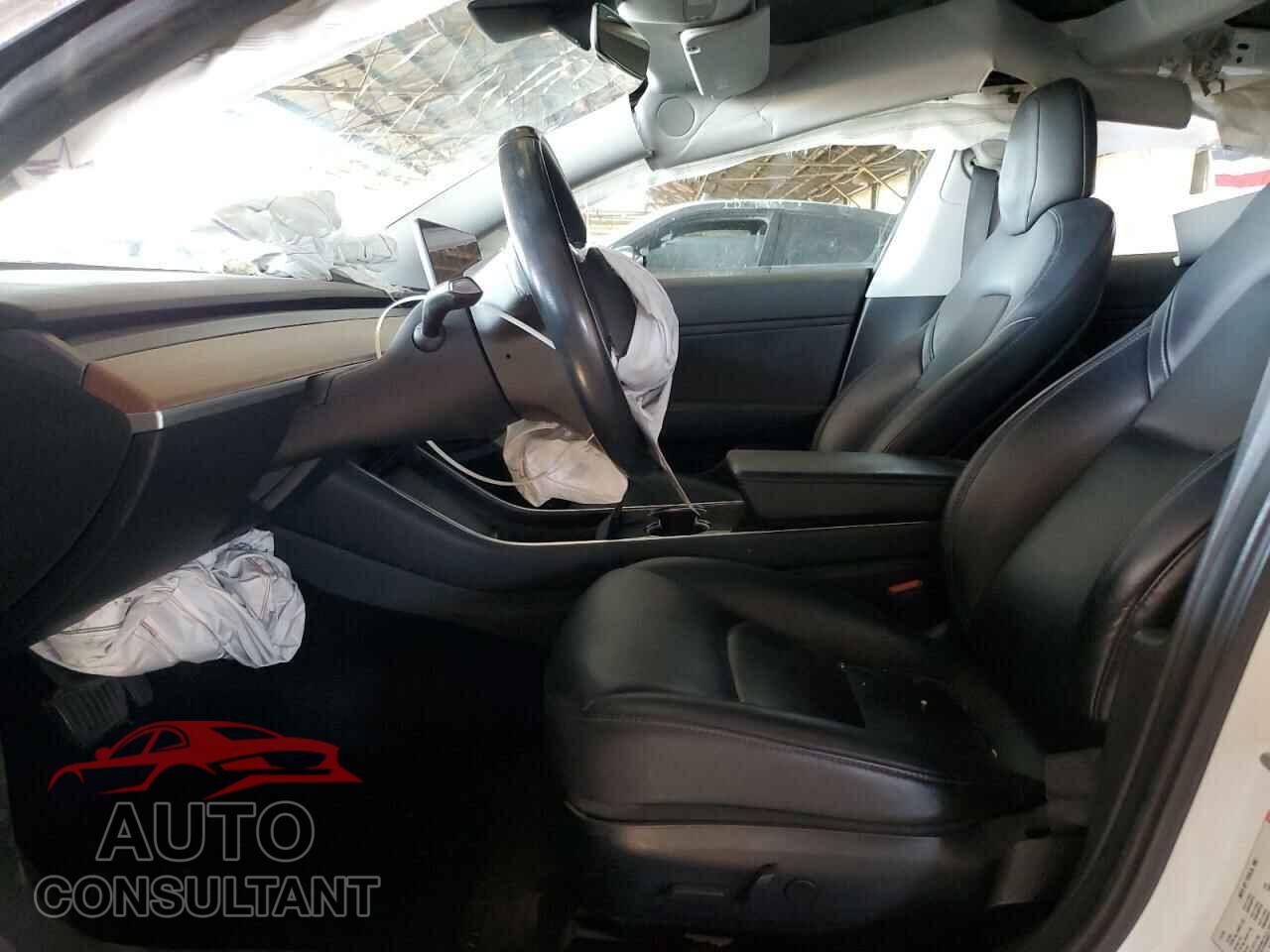 TESLA MODEL 3 2018 - 5YJ3E1EA1JF164639