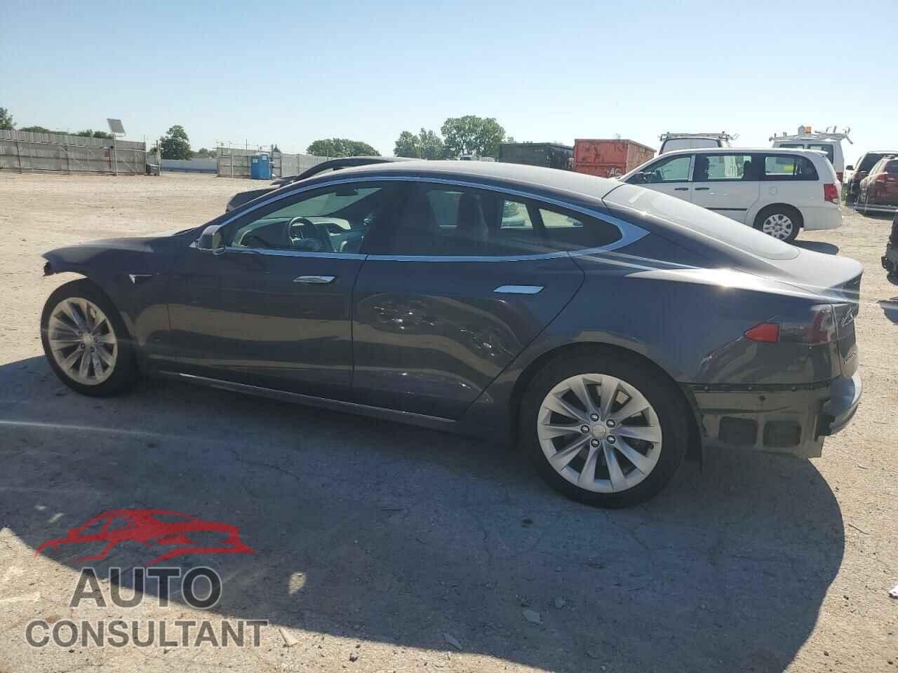 TESLA MODEL S 2017 - 5YJSA1E10HF233788