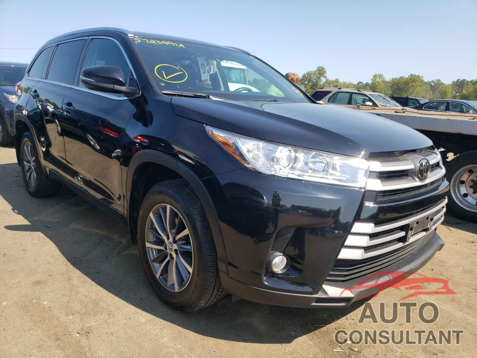 TOYOTA HIGHLANDER 2018 - 5TDJZRFH4JS553857