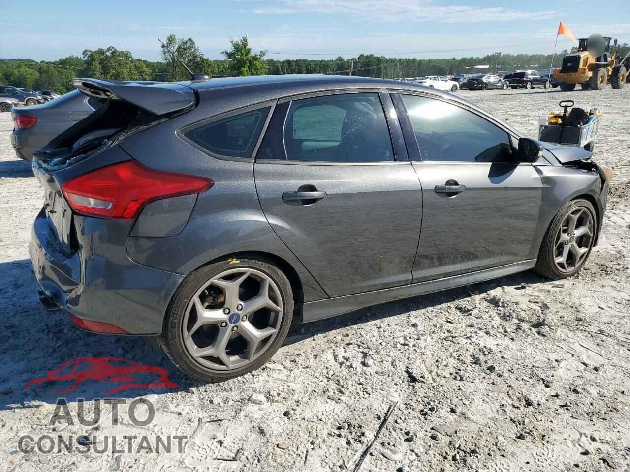 FORD FOCUS 2017 - 1FADP3L95HL336414