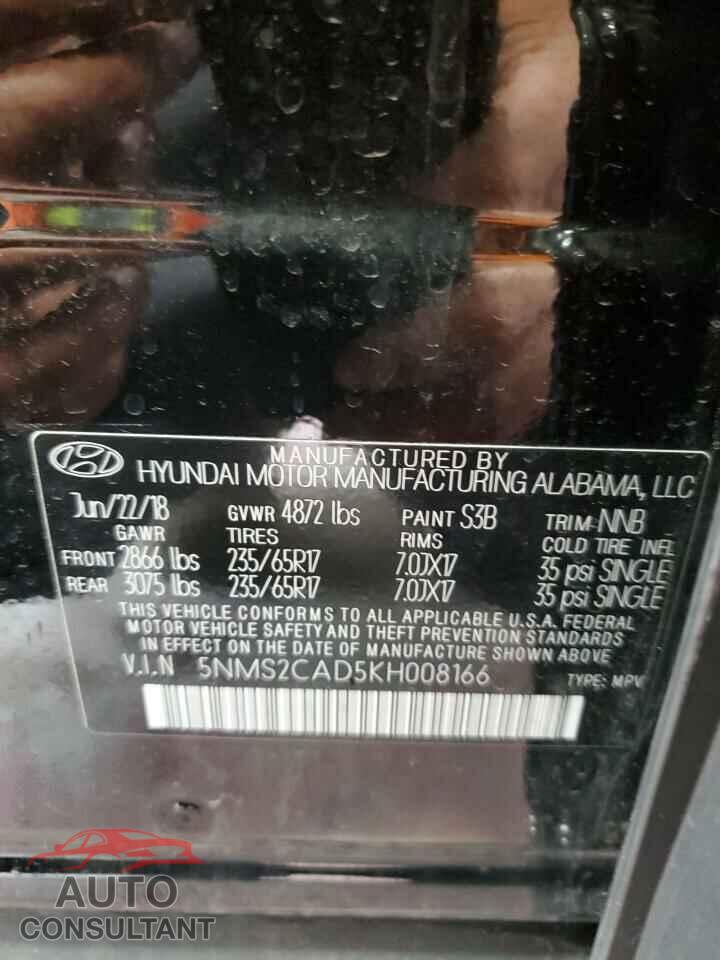 HYUNDAI SANTA FE 2019 - 5NMS2CAD5KH008166