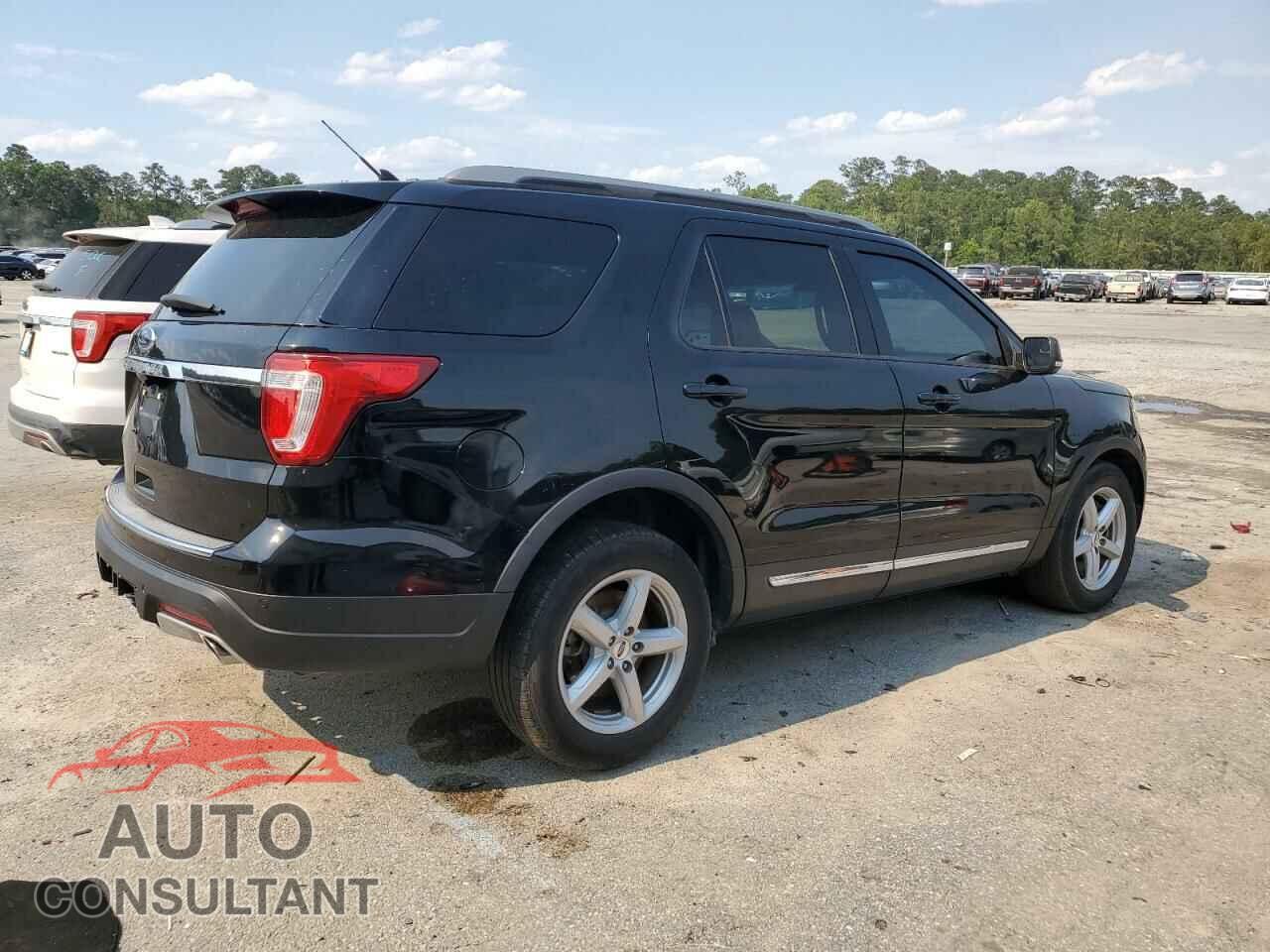FORD EXPLORER 2018 - 1FM5K7D88JGB03745