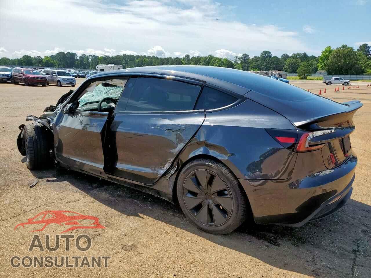 TESLA MODEL 3 2024 - 5YJ3E1EB0RF819149