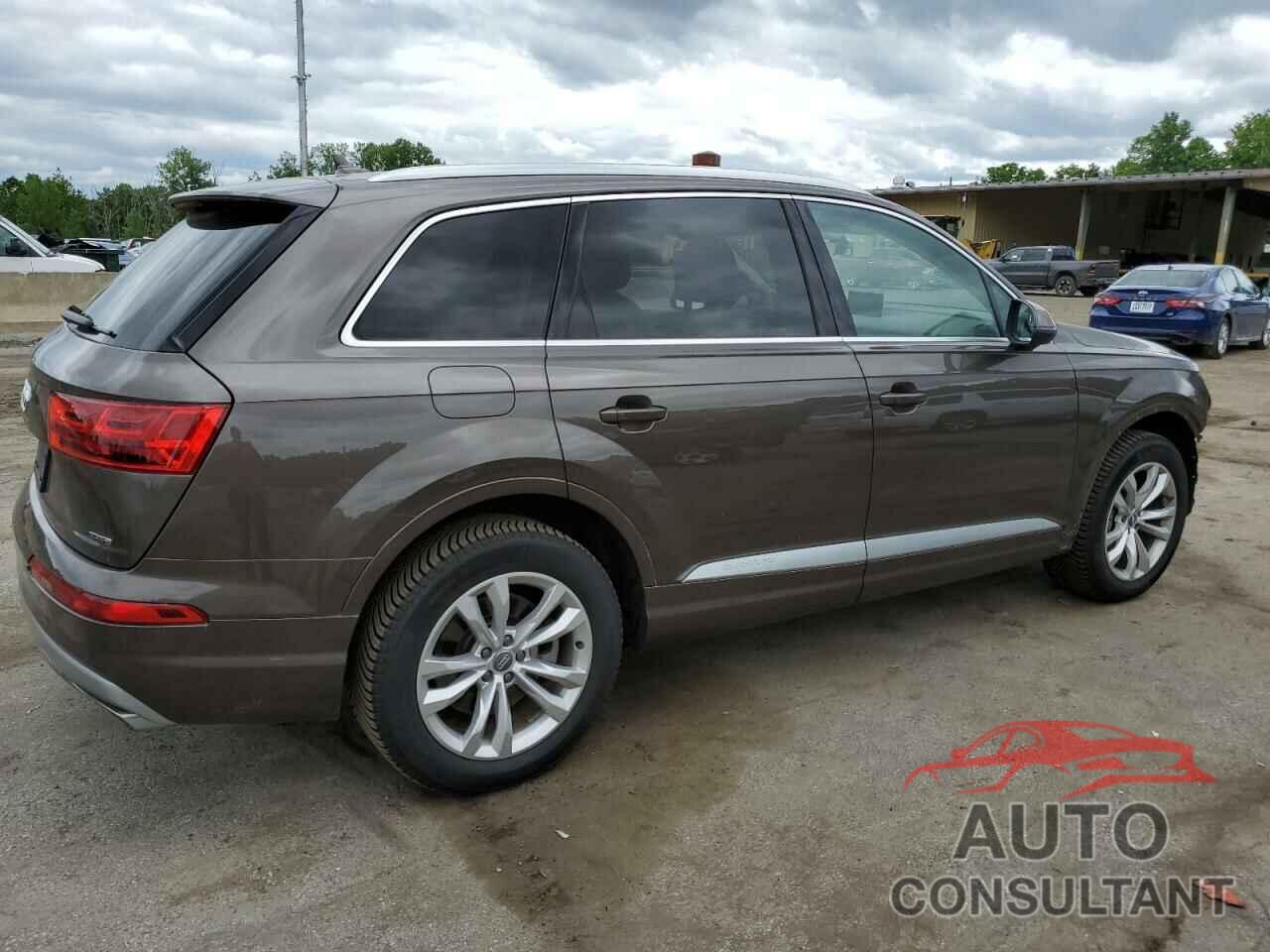 AUDI Q7 2019 - WA1LHAF77KD035639