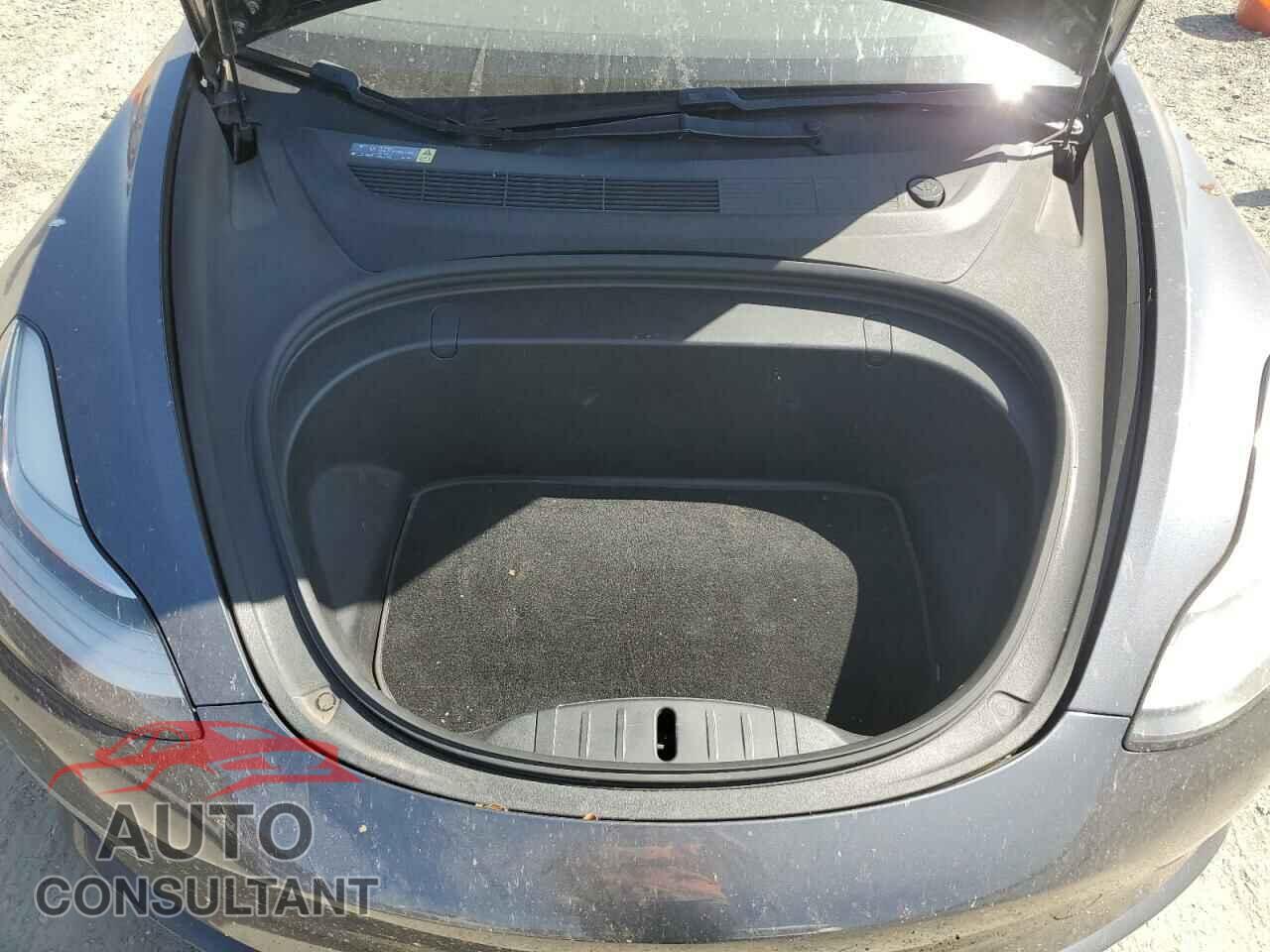 TESLA MODEL 3 2018 - 5YJ3E1EA9JF046404