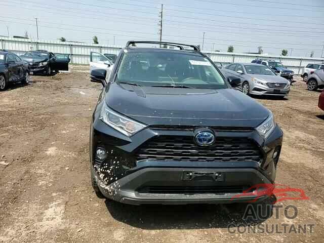 TOYOTA RAV4 2019 - JTMRWRFV4KD009535