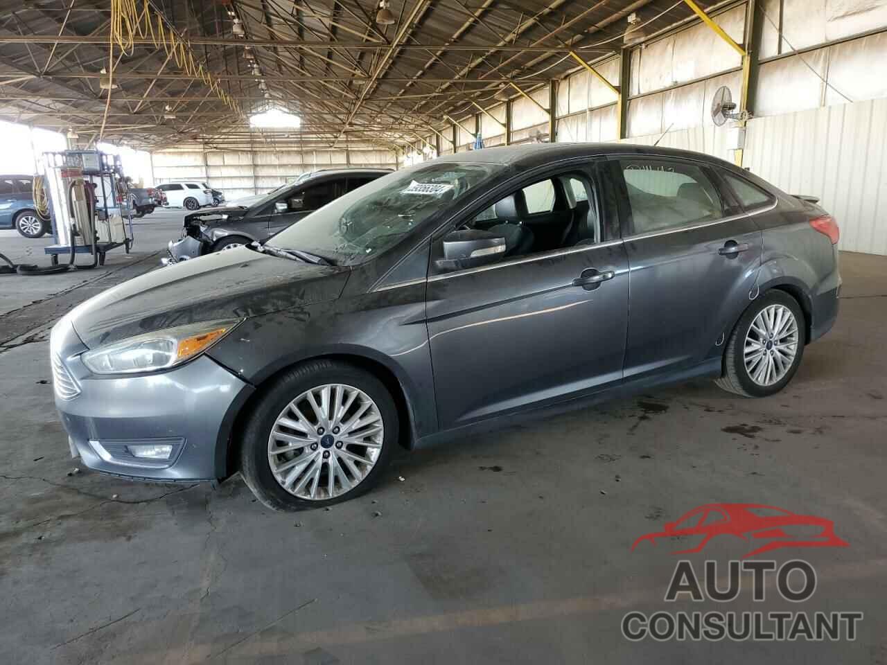 FORD FOCUS 2018 - 1FADP3J21JL205279