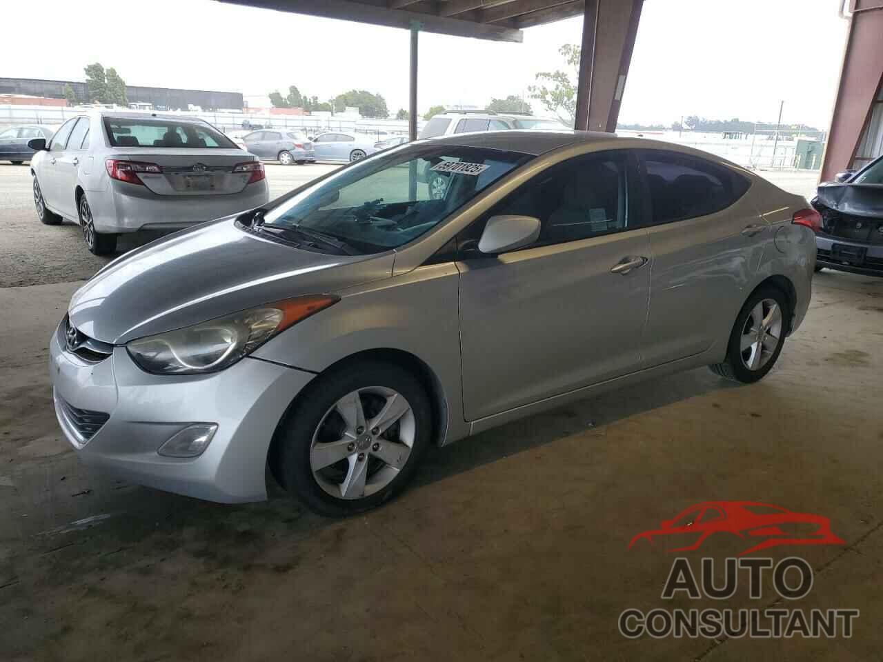 HYUNDAI ELANTRA 2012 - KMHDH4AE5CU339907