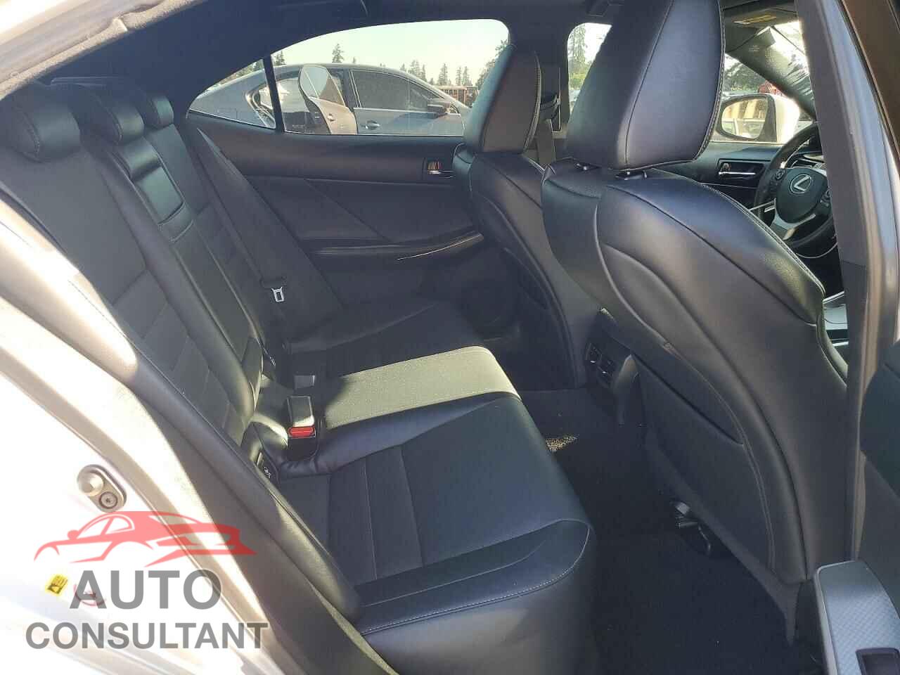 LEXUS IS 2014 - JTHCF1D2XE5010265