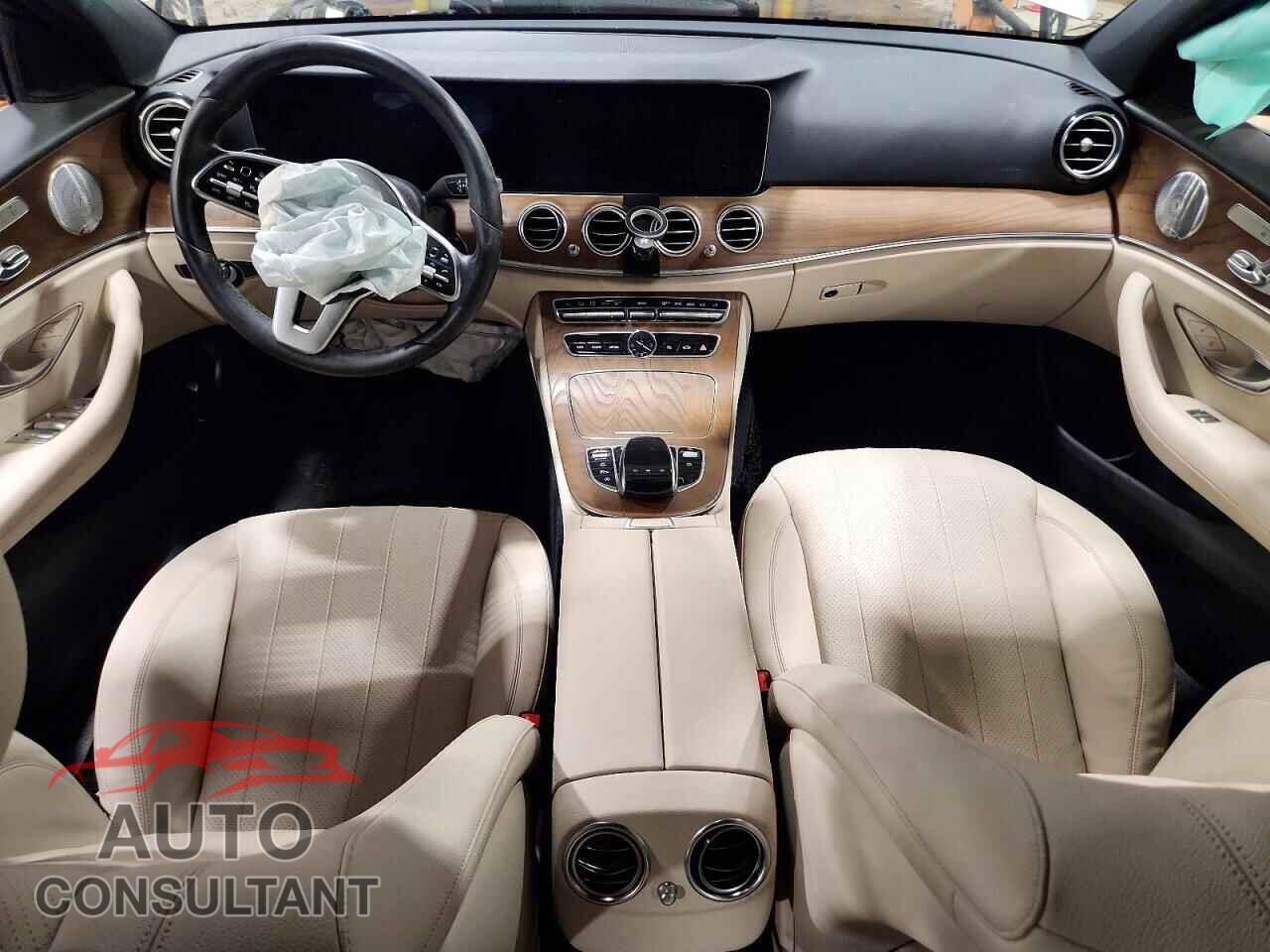 MERCEDES-BENZ E-CLASS 2020 - WDDZF8DB6LA726417