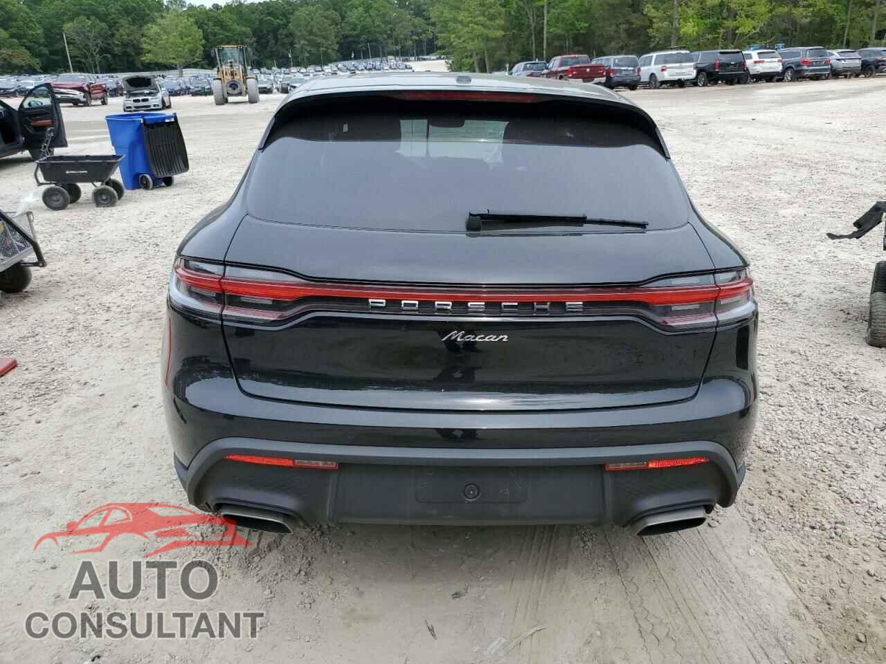 PORSCHE MACAN BASE 2023 - WP1AA2A55PLB10492