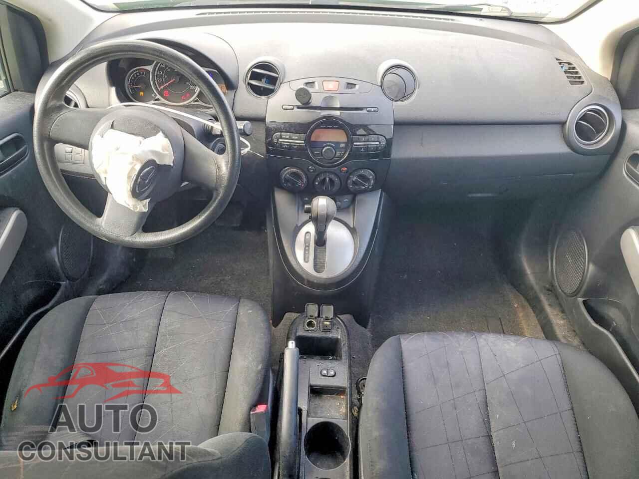 MAZDA 2 2013 - JM1DE1KY8D0168843