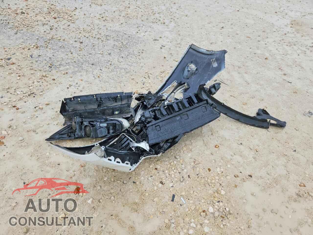 FORD FOCUS 2013 - 1FADP3F22DL381187