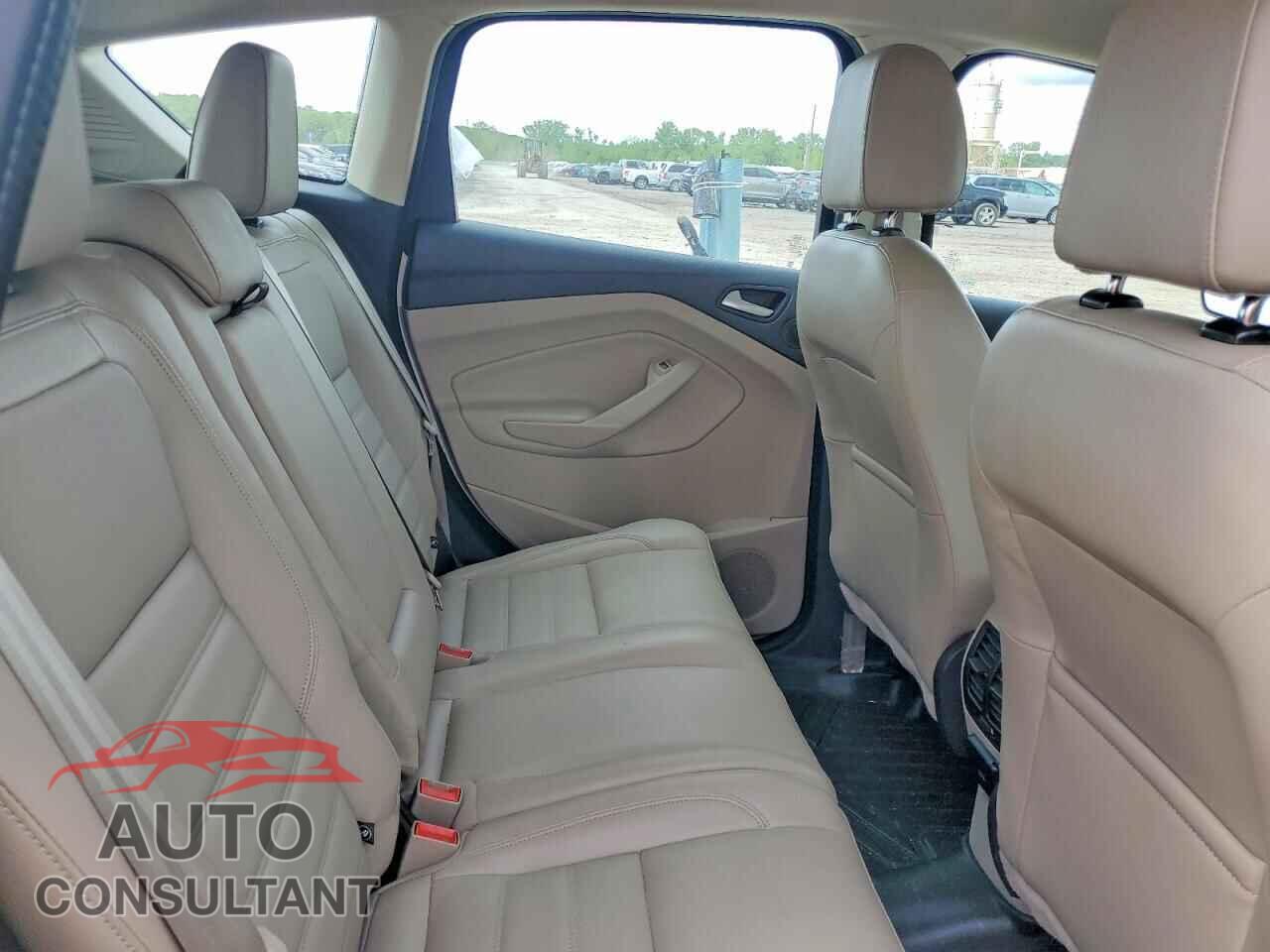FORD CMAX 2017 - 1FADP5DU3HL111469