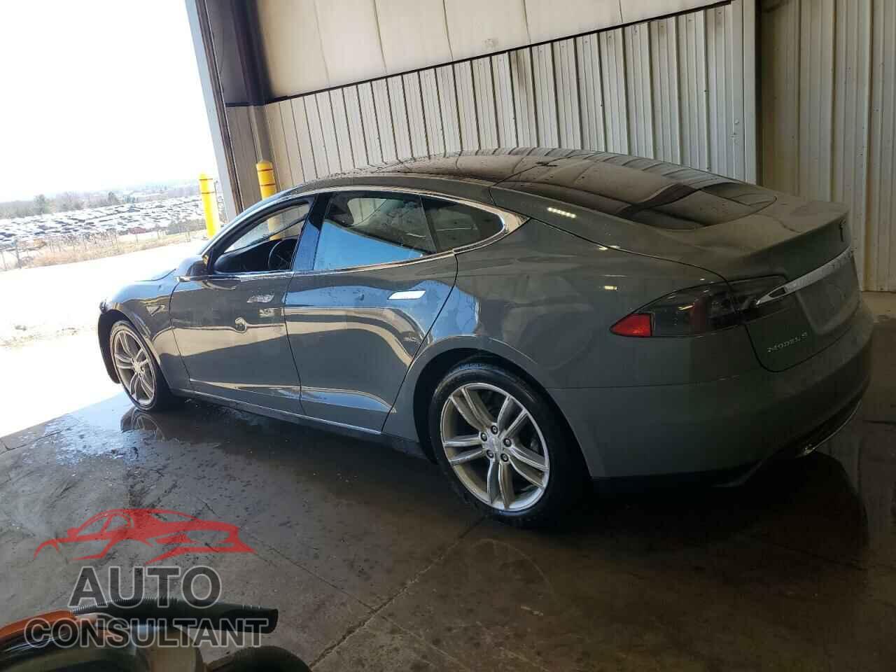 TESLA MODEL S 2014 - 5YJSA1S17EFP56290