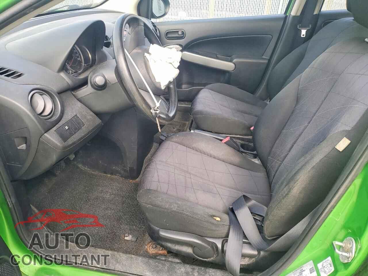 MAZDA 2 2013 - JM1DE1KY8D0168843