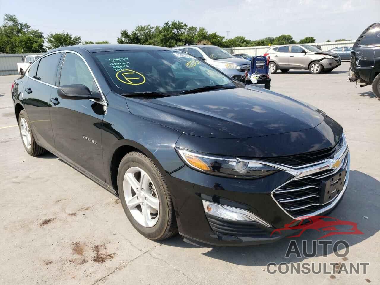 CHEVROLET MALIBU 2020 - 1G1ZB5ST2LF022226