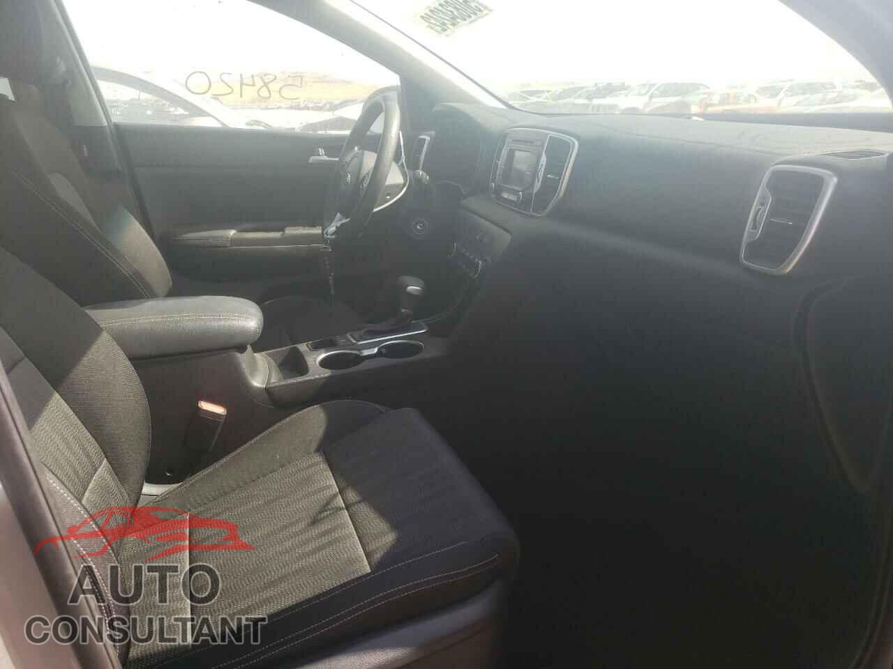 KIA SPORTAGE 2019 - KNDPMCAC3K7582229