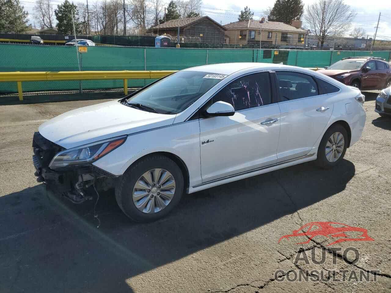 HYUNDAI SONATA 2017 - KMHE24L32HA067102