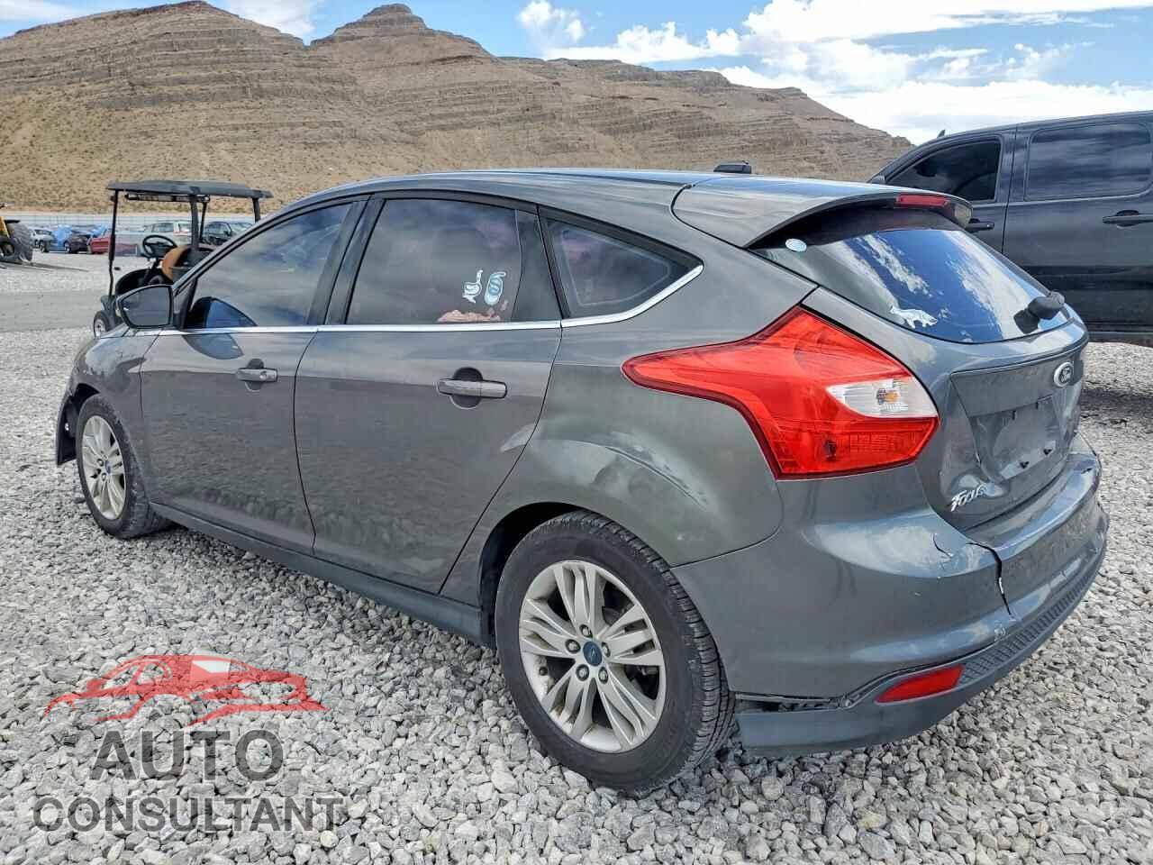 FORD FOCUS 2012 - 1FAHP3M24CL373708