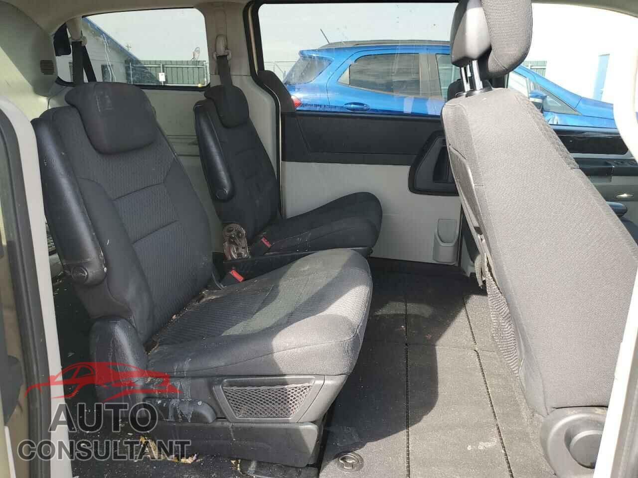 DODGE CARAVAN 2010 - 2D4RN5D11AR239592