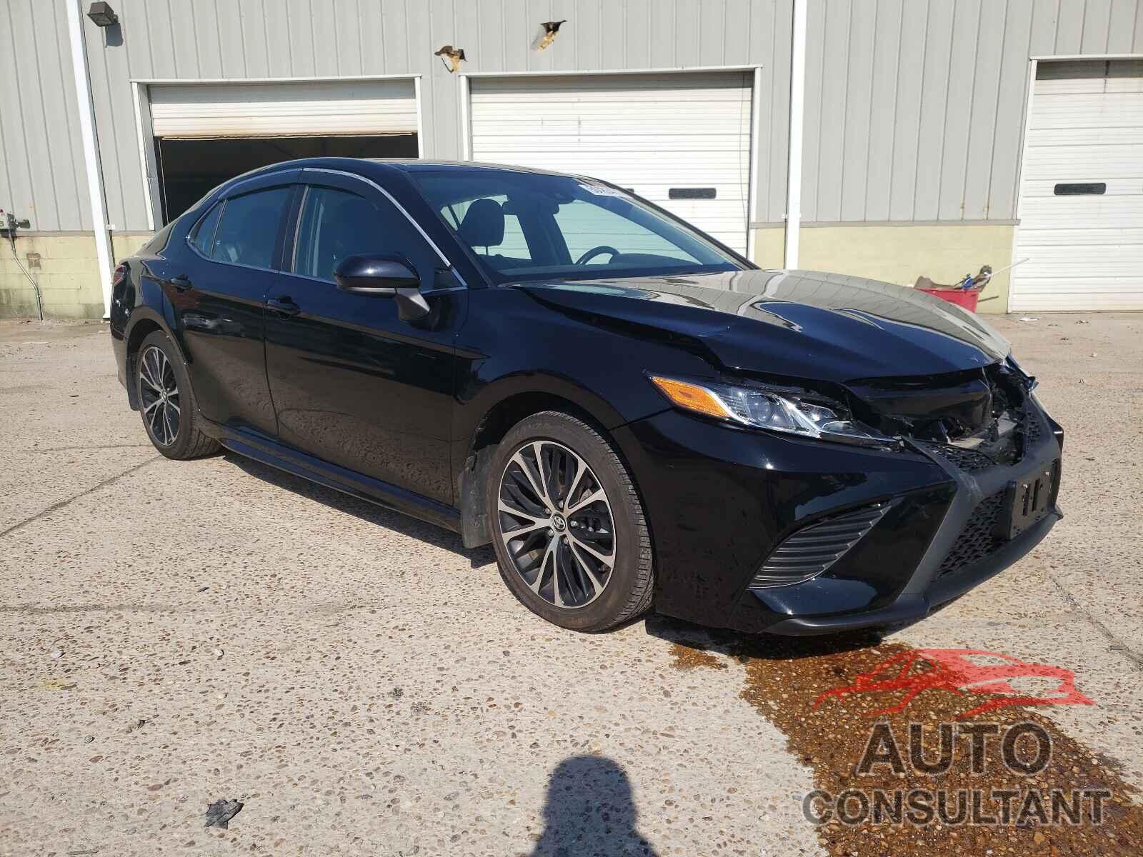 TOYOTA CAMRY 2020 - 4T1G11AK7LU341647