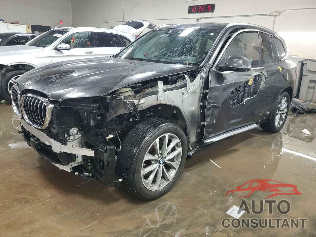 BMW X3 2019 - 5UXTR9C50KLR05045