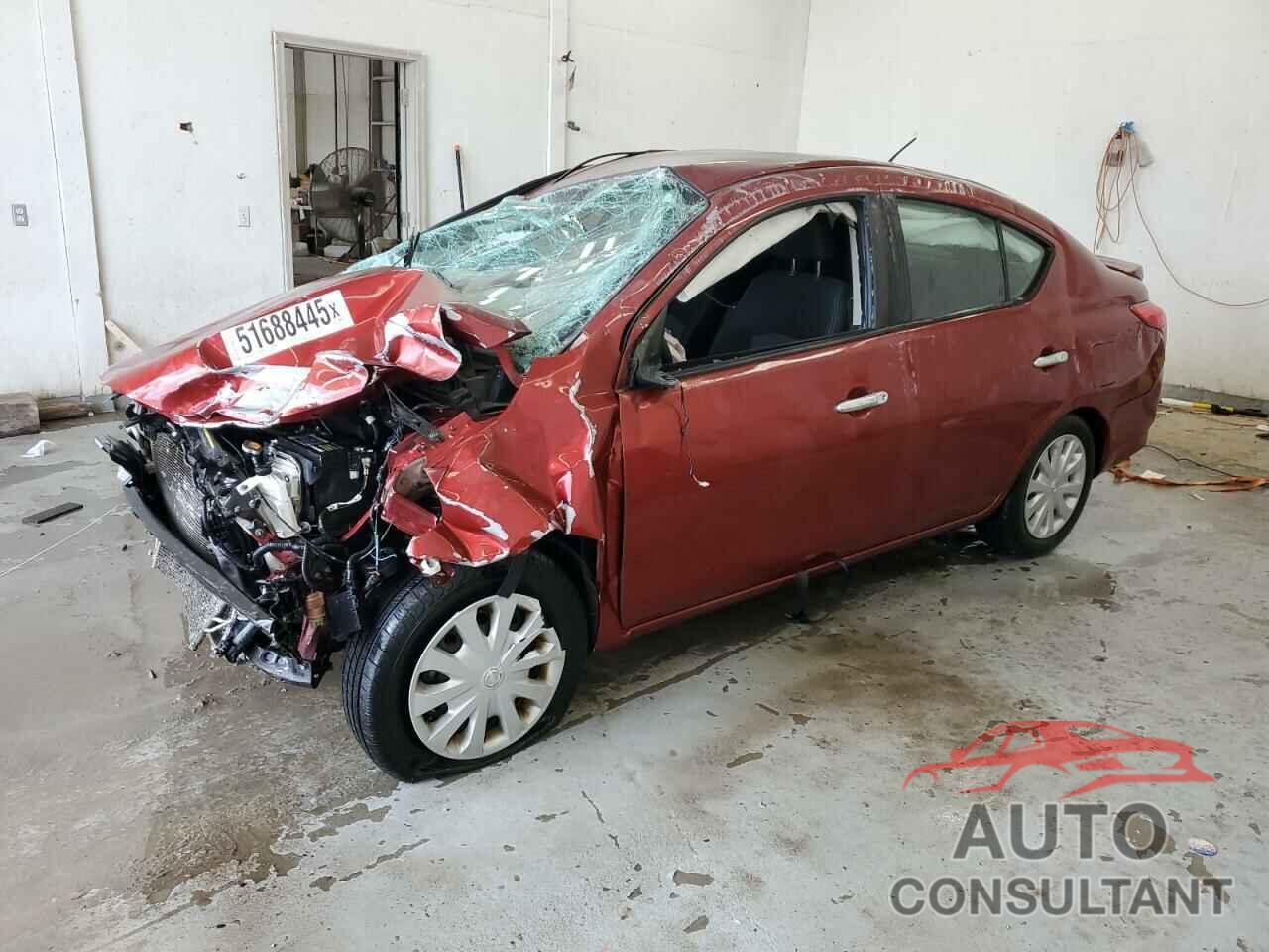 NISSAN VERSA 2018 - 3N1CN7AP8JK393388