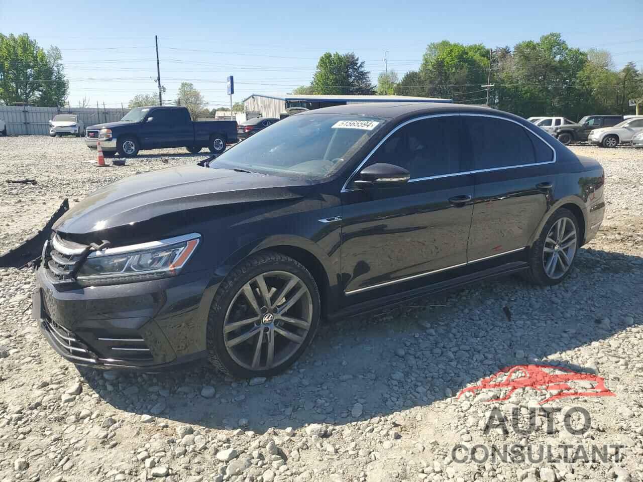 VOLKSWAGEN PASSAT 2019 - 1VWMA7A30KC002328