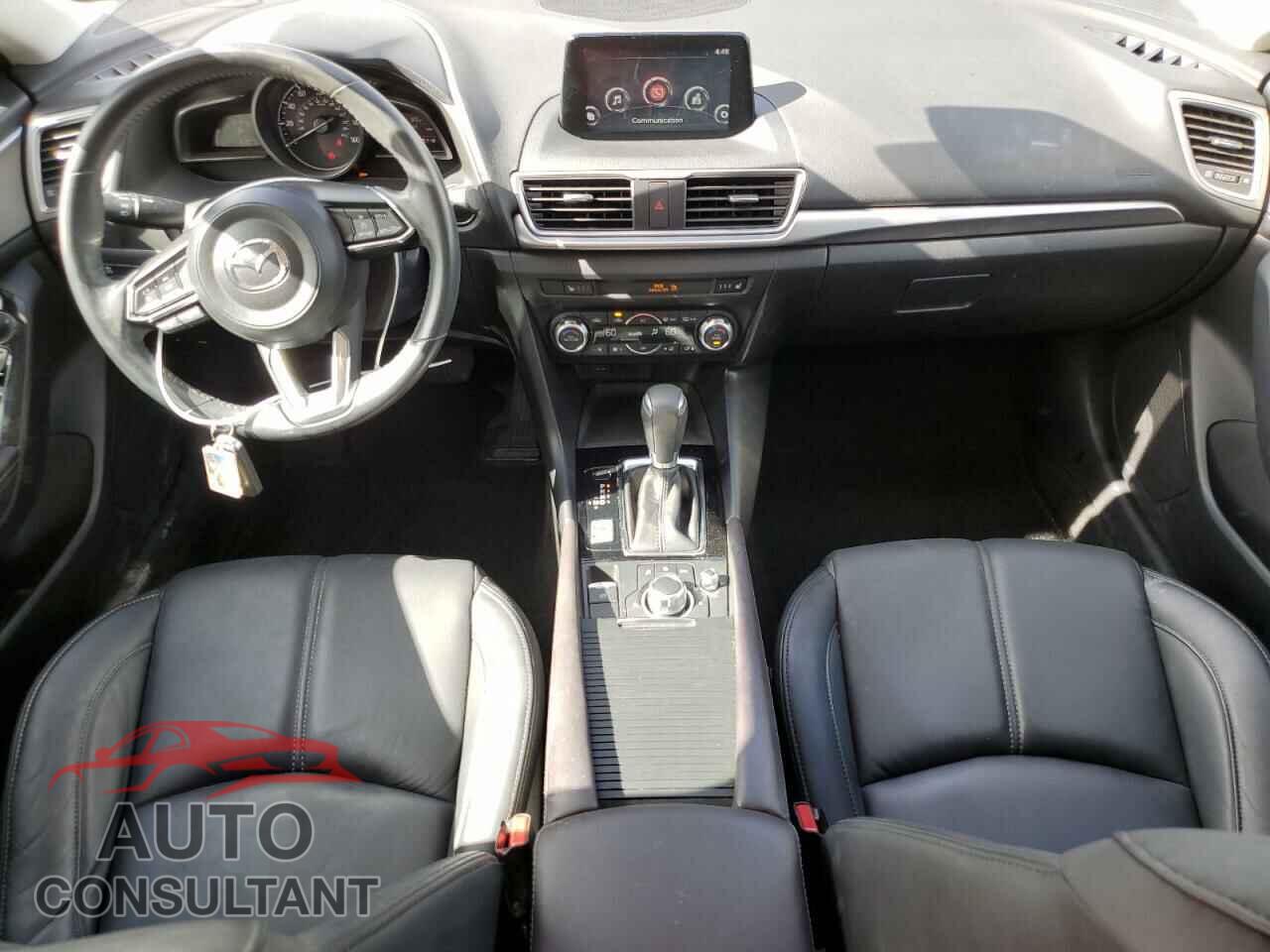 MAZDA 3 2017 - 3MZBN1L77HM117864