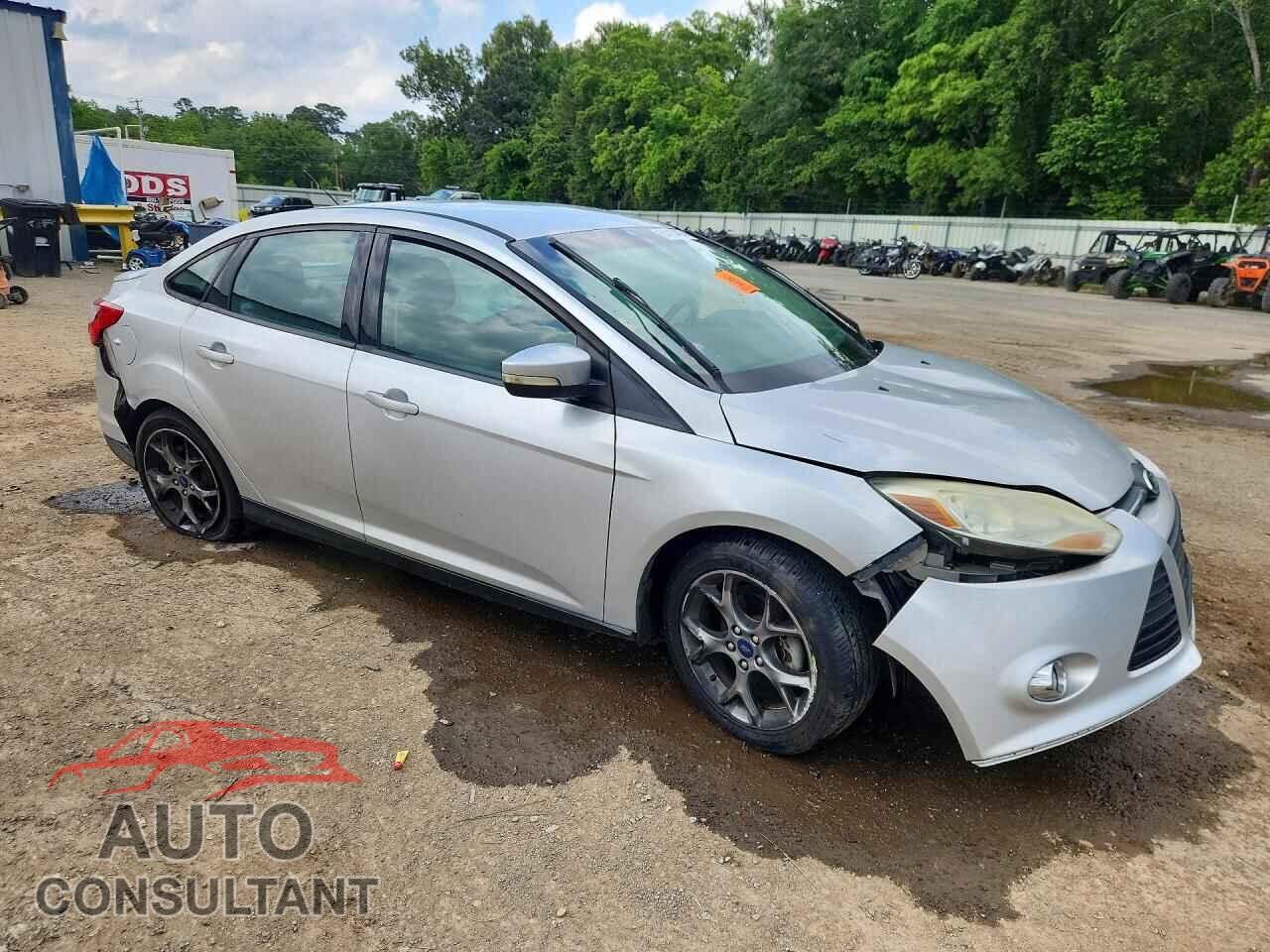 FORD FOCUS 2014 - 1FADP3F21EL337330