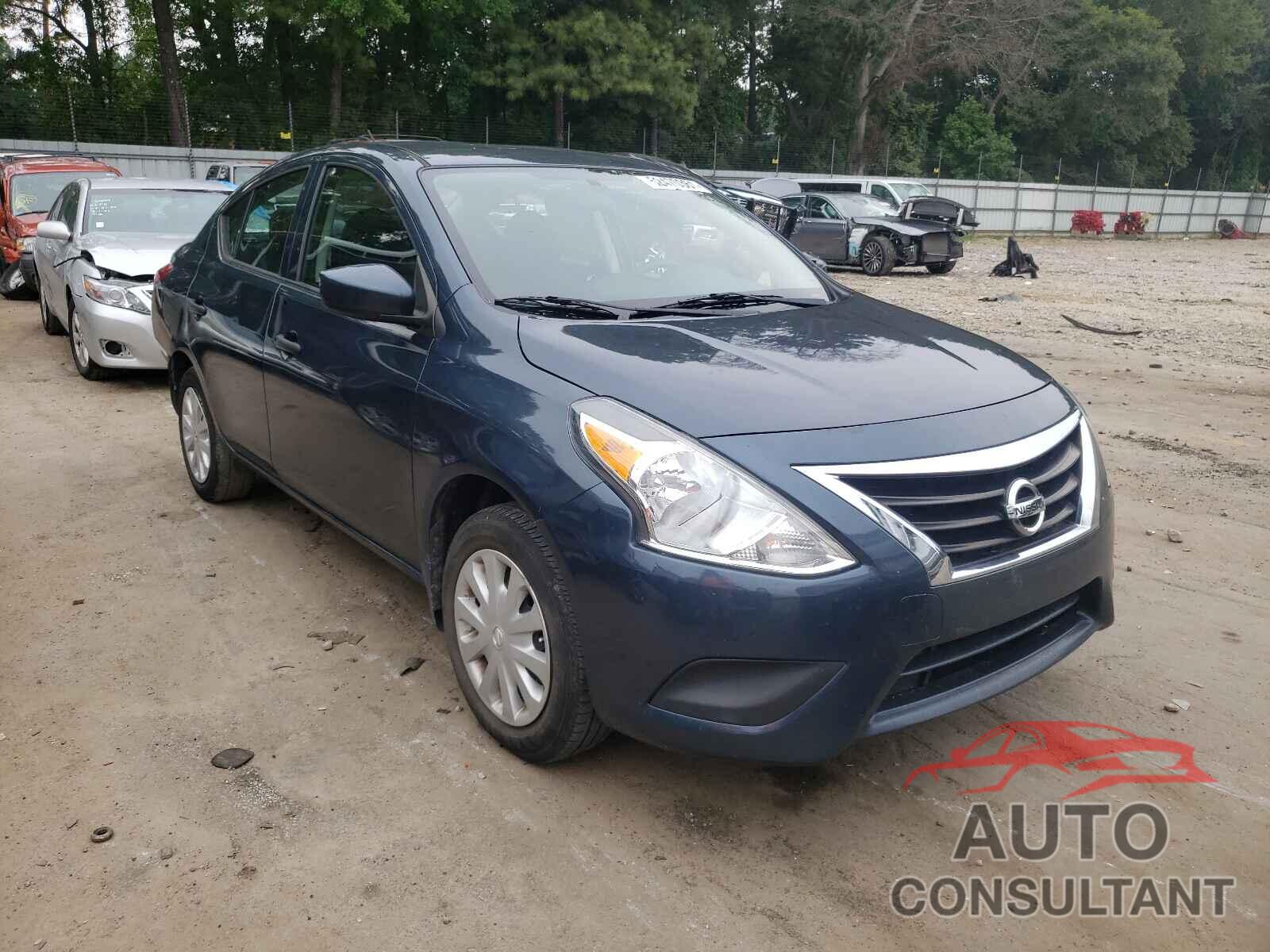 NISSAN VERSA 2017 - 3N1CN7AP3HL851052