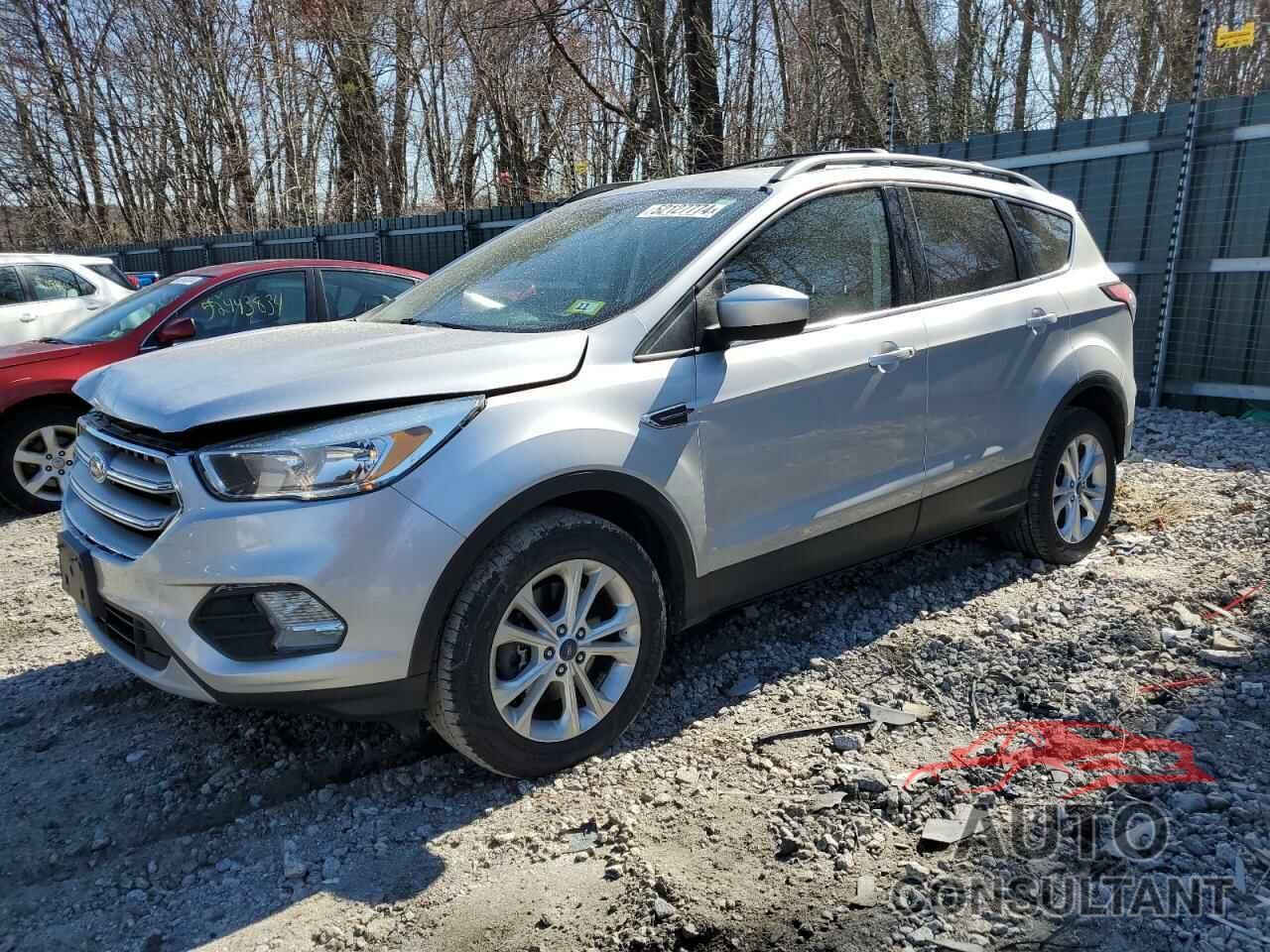 FORD ESCAPE 2017 - 1FMCU9G9XHUC16500