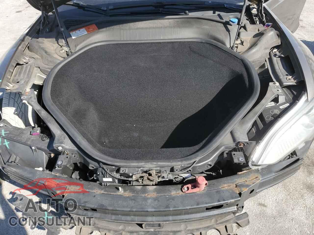 TESLA MODEL S 2015 - 5YJSA1H25FF087146