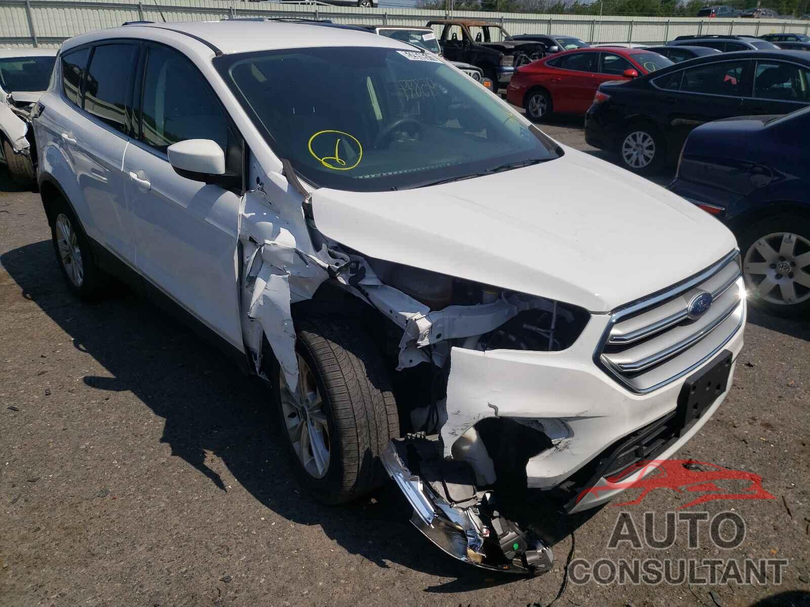FORD ESCAPE 2017 - 1FMCU9GD6HUE04158