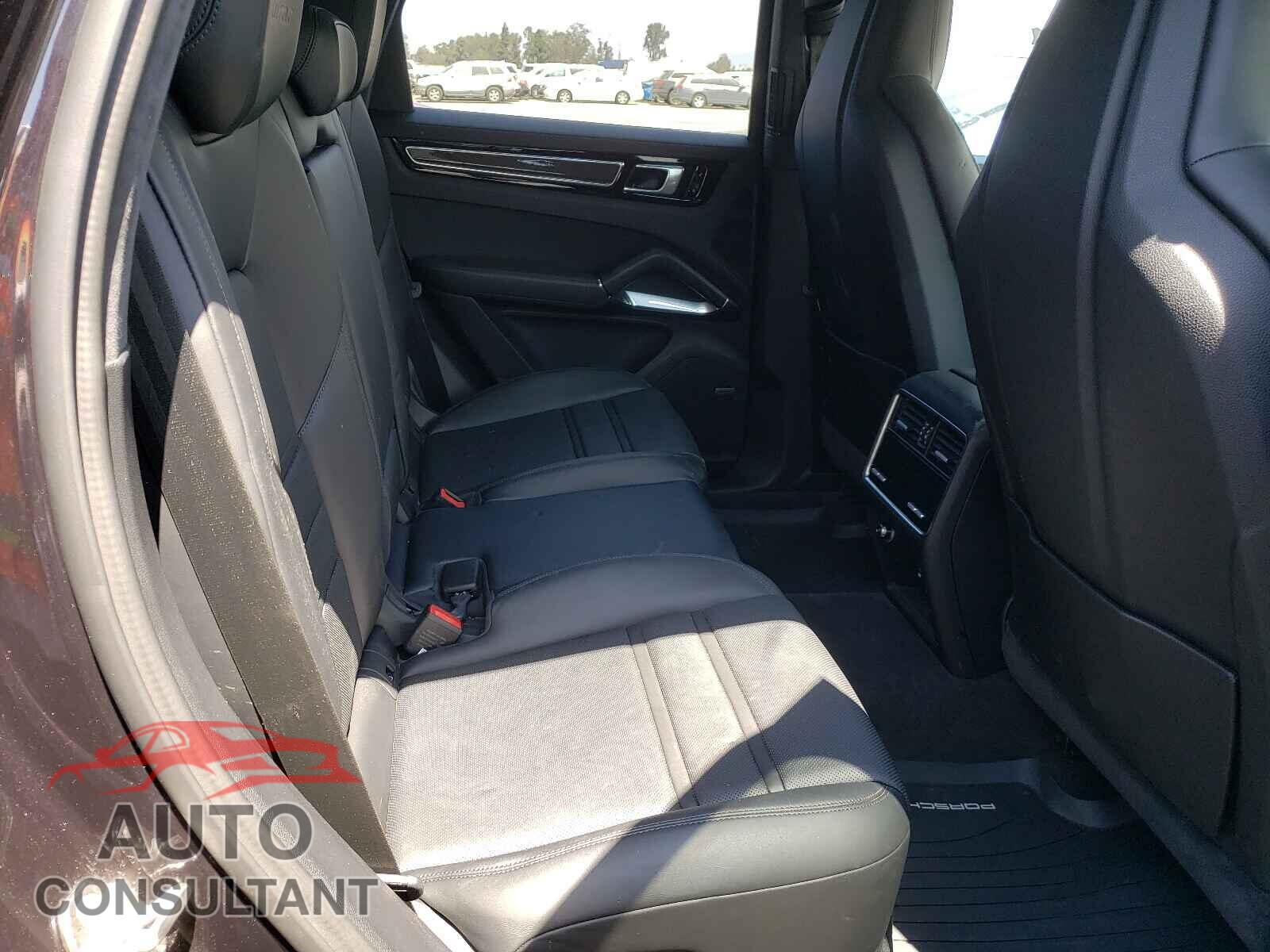 PORSCHE CAYENNE 2019 - WP1AF2AY5KDA80344