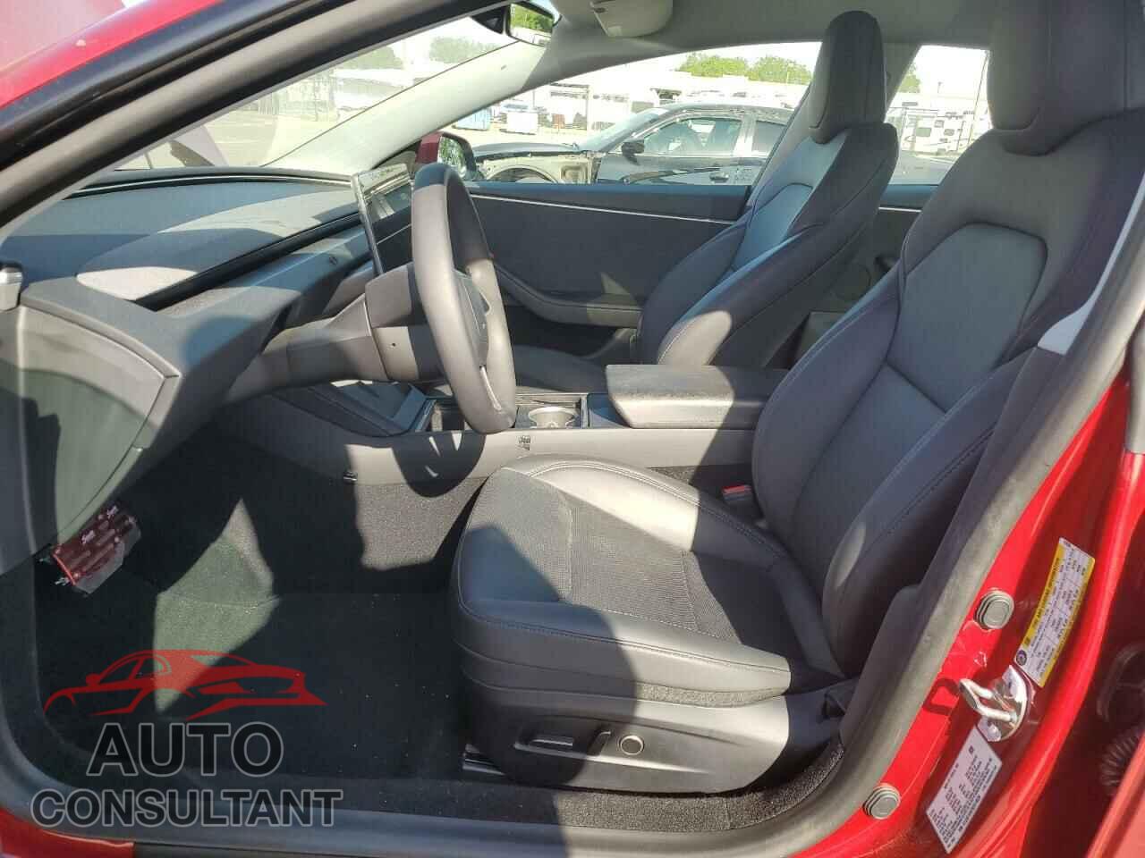 TESLA MODEL 3 2024 - 5YJ3E1EB7RF819536