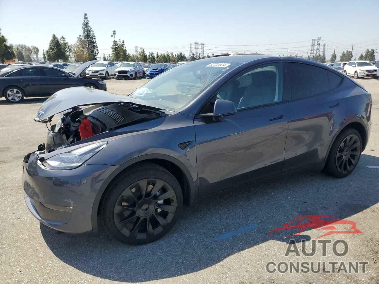 TESLA MODEL Y 2023 - 7SAYGDEE8PA105519